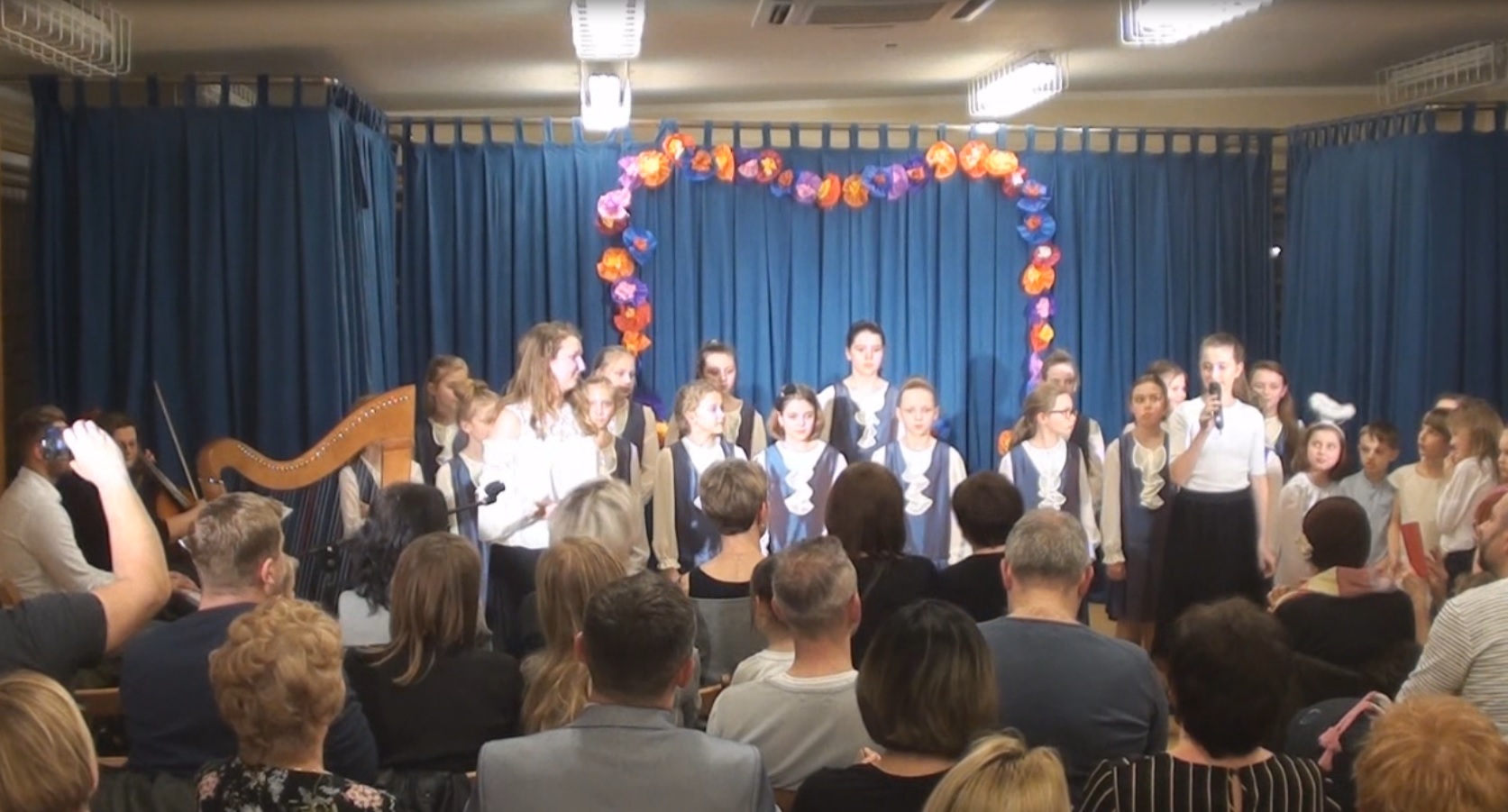 Szkolny koncert kolęd 2019 r. Chrobry